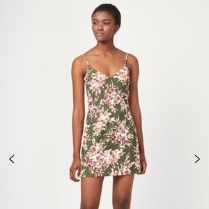 French Connection Floriana whisper dress